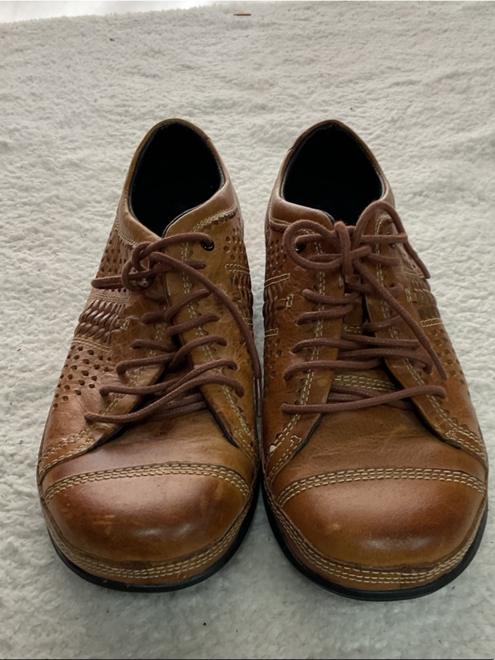 Aetrex Brown Leather Lace-Up Derby Shoes with Perforated Accents